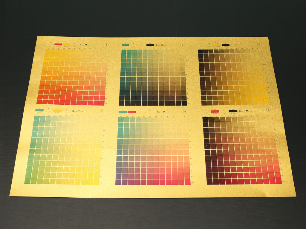 キラキラ豪華な御朱印用ハイピカゴールドのCMYKカラーチャート発色確認