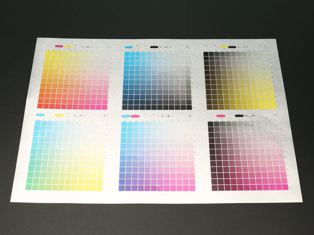 キラキラ豪華な御朱印用ハイピカシルバーのCMYKカラーチャート発色確認